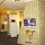 Апартаменты Dormire In Centro Galleria 16 *