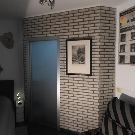 Apartment Dormire In Centro Galleria 16 Trieste