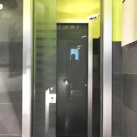 Apartment Dormire In Centro Galleria 16