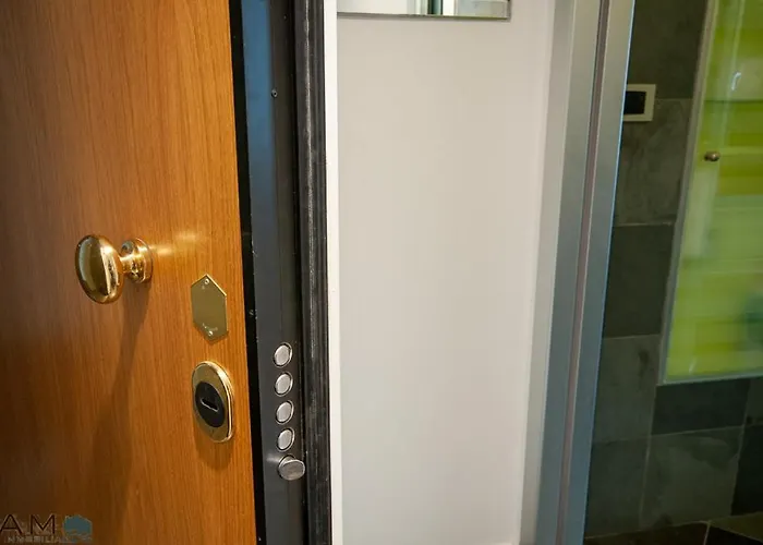 Apartment Dormire In Centro Galleria 16 Trieste